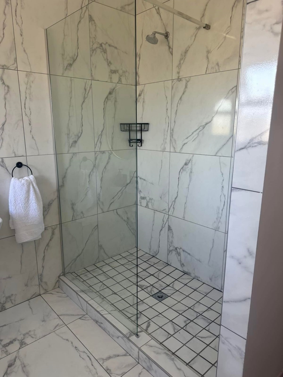 To Let 3 Bedroom Property for Rent in Hoogland Western Cape